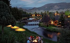 Rustic Inn in Jackson Hole